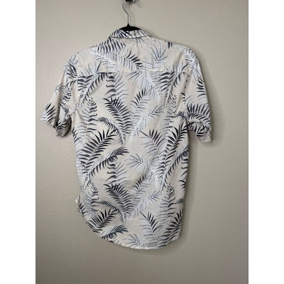 H&M‎ Men's White Shirt Size XS short sleeve floral button up collared Cotton - Picture 6 of 7